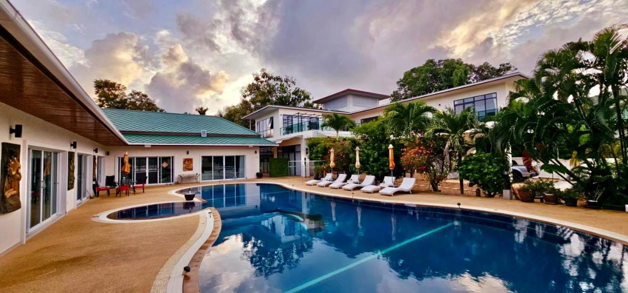 Rawai Pool Villa Phuket Exterior foto